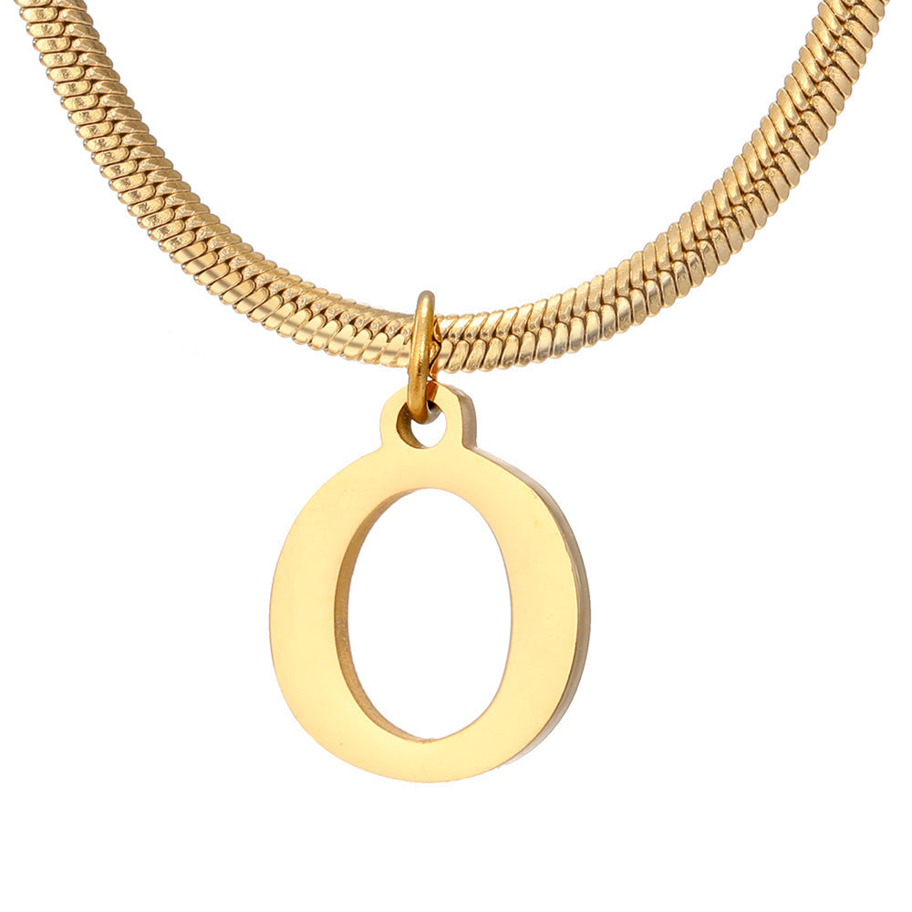 Classic Gold Flat Letter Necklace – Timeless Personalized Jewelry