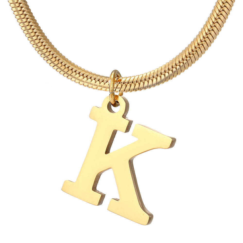 Classic Gold Flat Letter Necklace – Timeless Personalized Jewelry