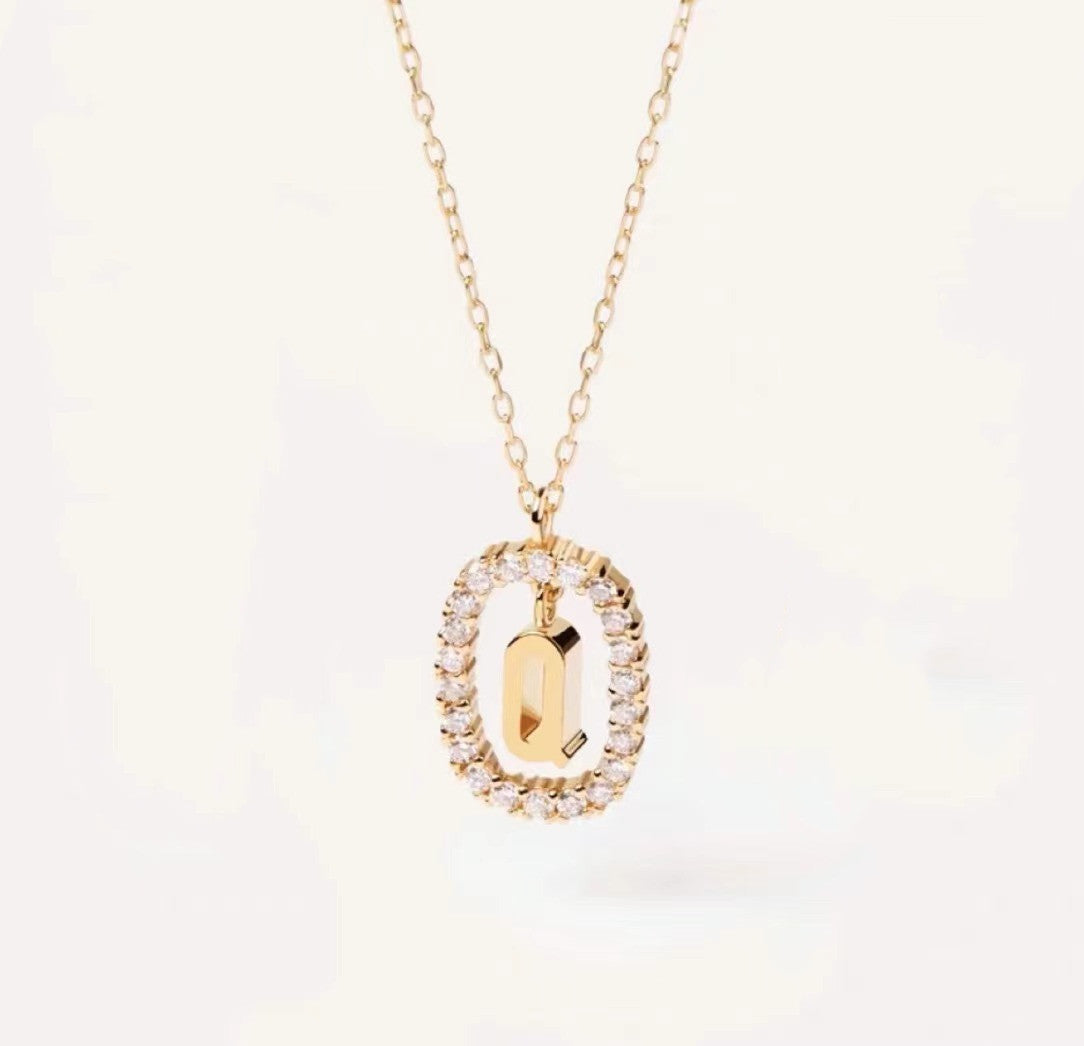 Initial Oval Sparkle